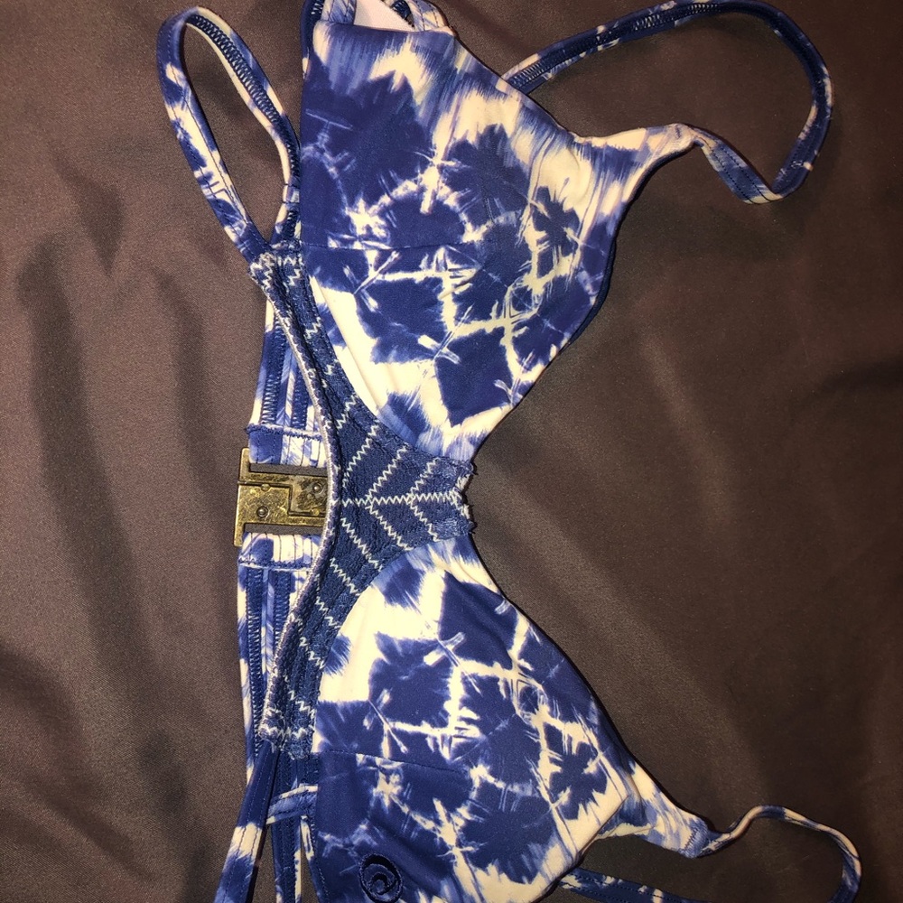 Swim top